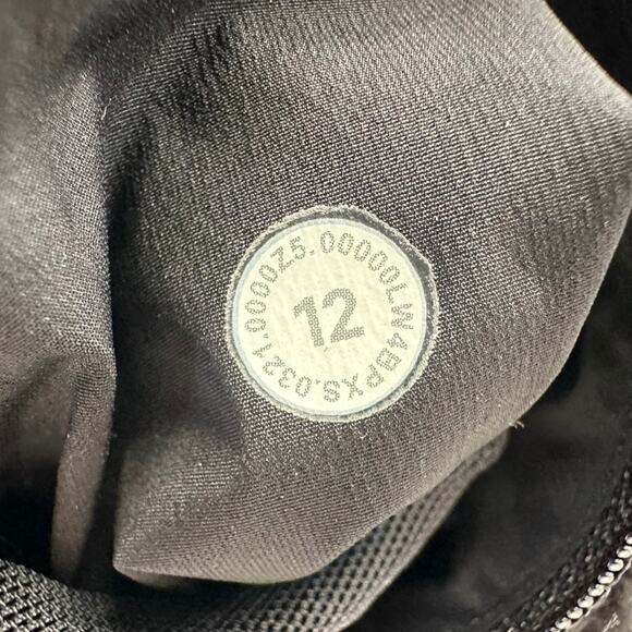 Lululemon Fleece Insulated Vest Black Size 12 Sherpa Winter Layer Ski Outdoors - Picture 4 of 9